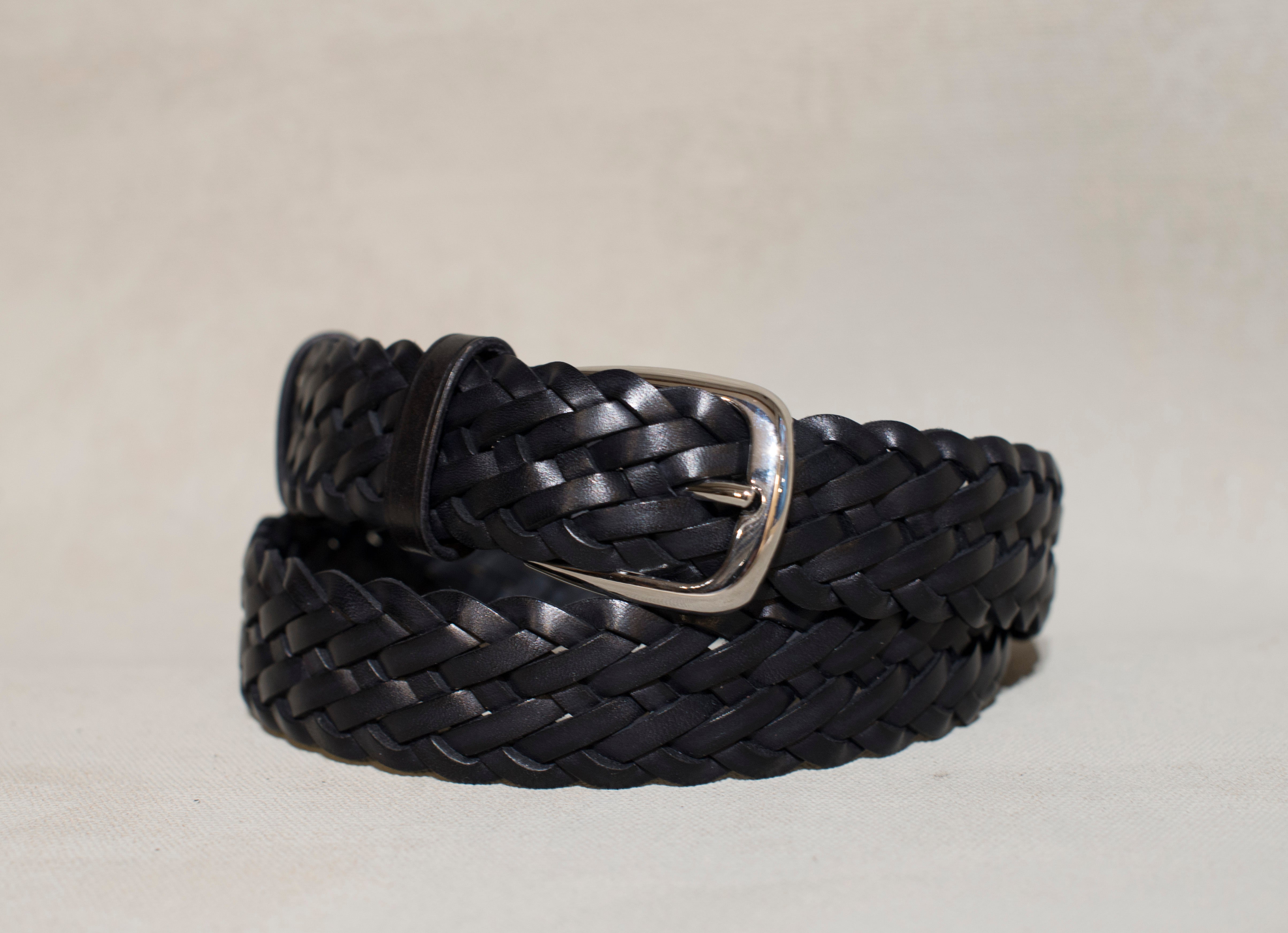 Flettet Bælte, Sort